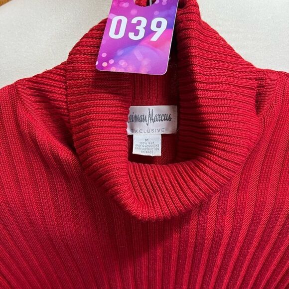 EUV Newman MarcusExclusive Vibrant Red Ribbed Sweater Size Medium #039 - Picture 2 of 6